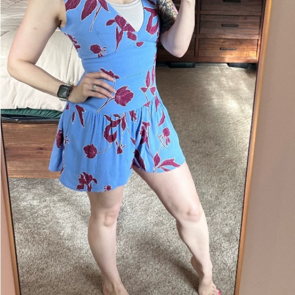 THAKOON Blue Sleeveless romper V-Neck SIZE 14- preloved